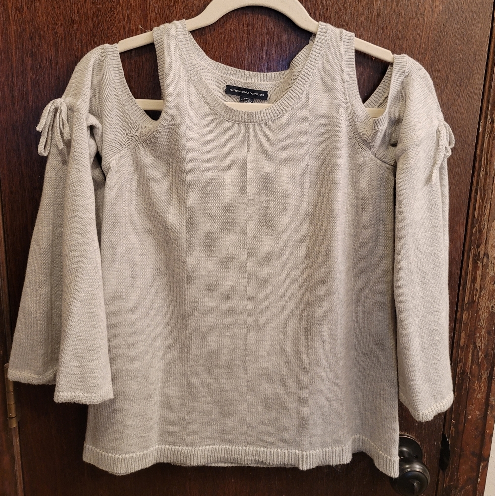 Grey American Eagle Cold Shoulder Sweater SZ Small